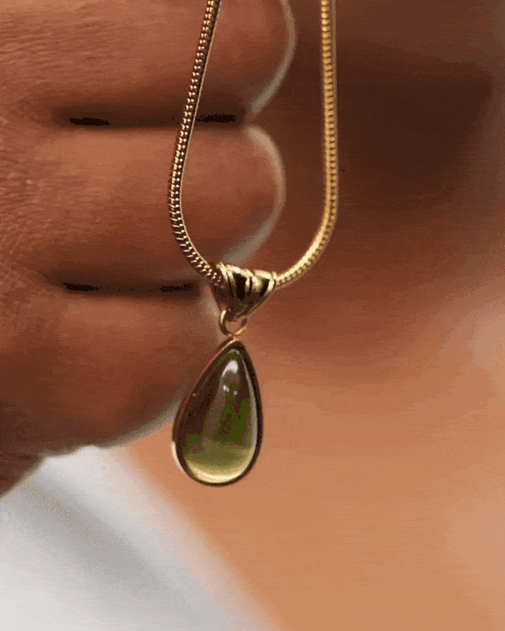 Waterdrop Necklace