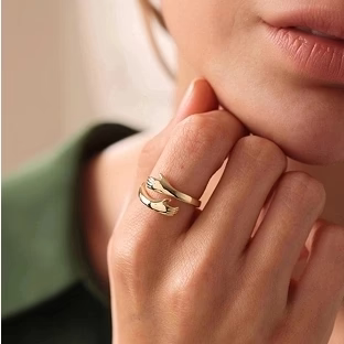 Hug Ring