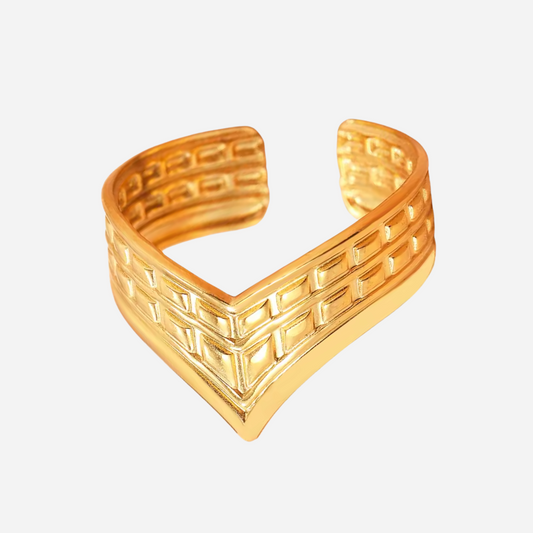 Ornate Pillar Ring