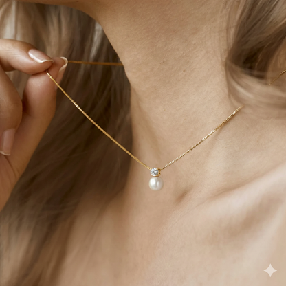 Golden Pearl Elegance Necklace