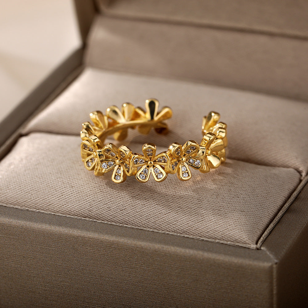 Daisy Petal Ring
