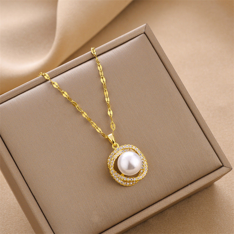 Orbital Pearl Necklace