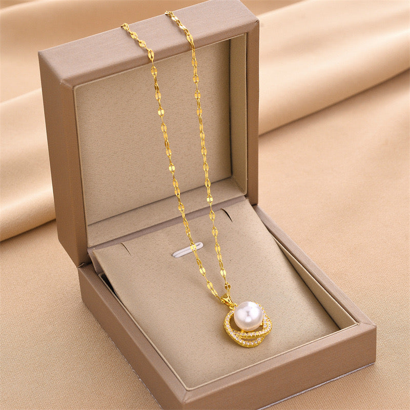 Orbital Pearl Necklace